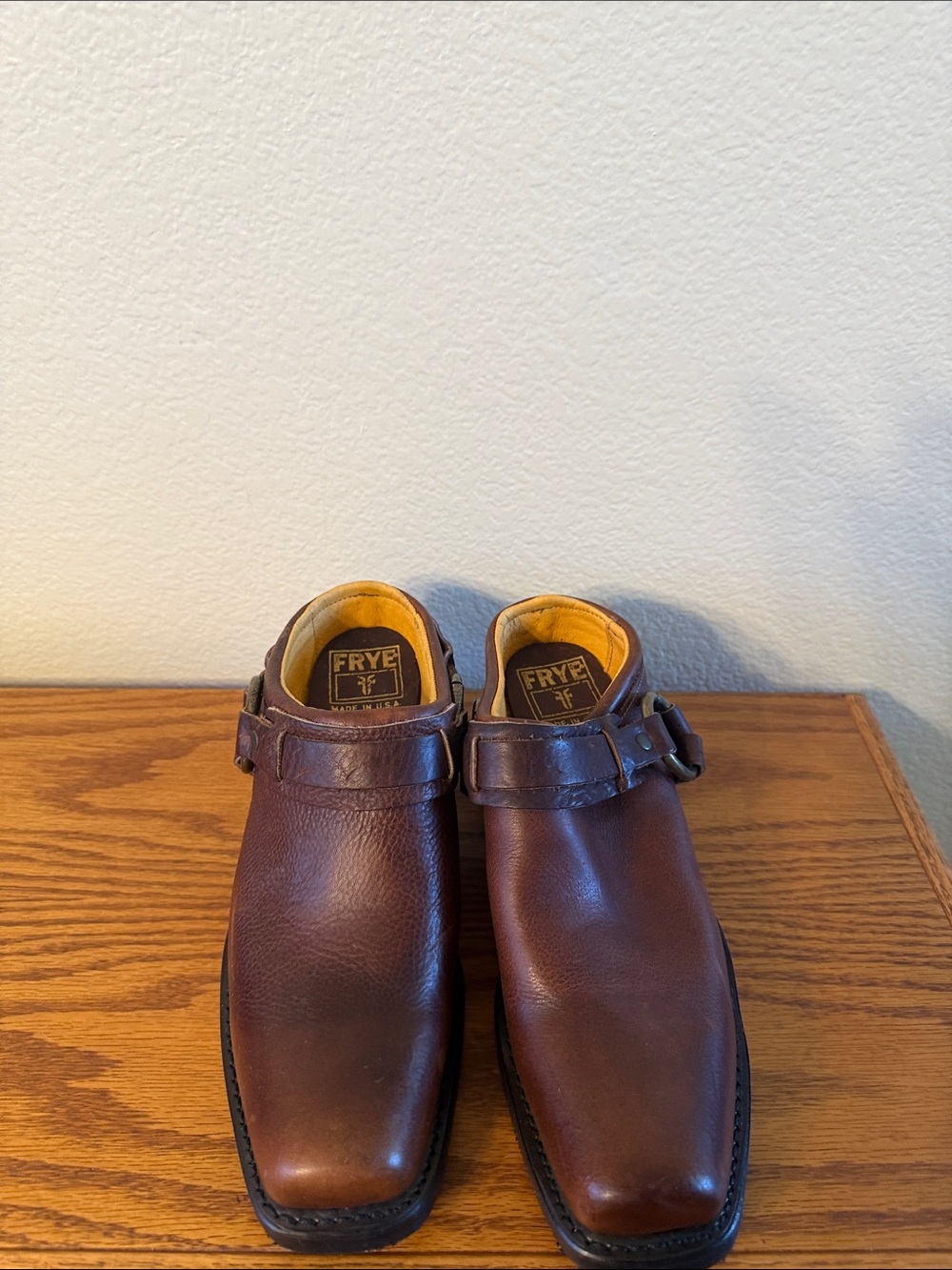 Frye Women's Leather Belted Harness Mules Clog Shoes 70760 Slip-On Brown